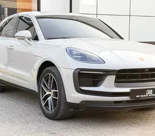 Porsche Macan 2023 — OneClickDrive