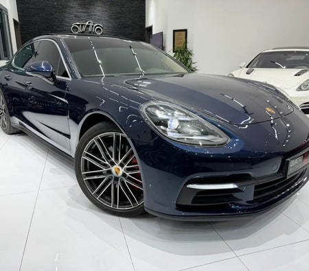 Porsche Panamera 2017 — OneClickDrive