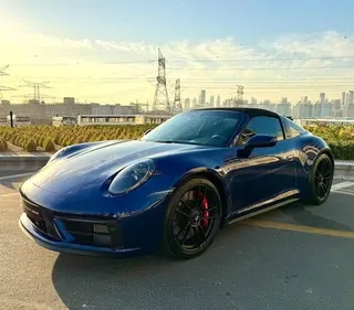 Porsche 911 GTS 2023