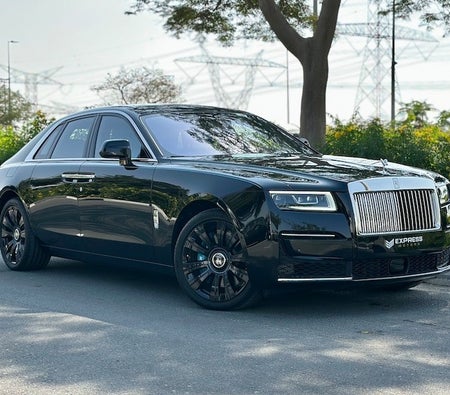 Rolls-Royce Ghost 2024 — OneClickDrive