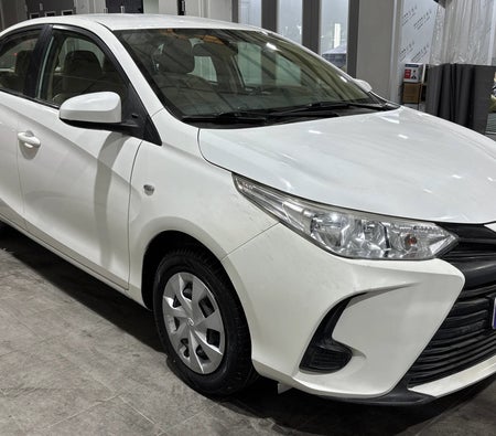 Toyota Yaris 2022 — OneClickDrive