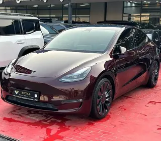 تيسلا Model Y 2024