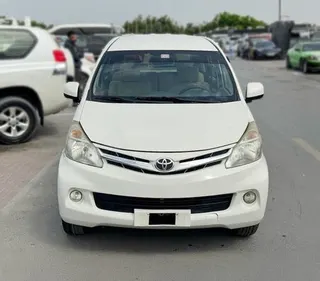 Toyota Avanza 2015 — OneClickDrive
