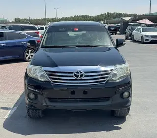Toyota Fortuner 2015 — OneClickDrive
