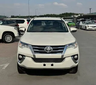 Toyota Fortuner 2020 — OneClickDrive