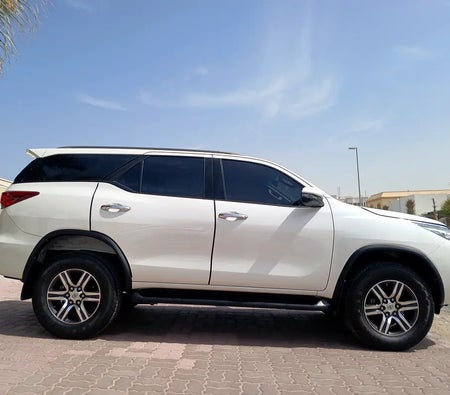 Toyota Fortuner EXR 2018 — OneClickDrive