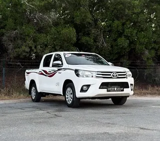 Toyota Hilux 2020 — OneClickDrive