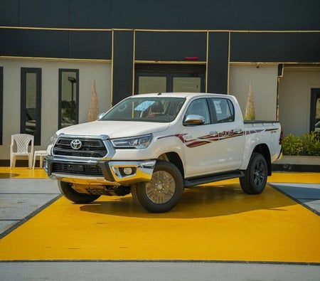 Toyota Hilux GLX 2025 — OneClickDrive