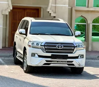تويوتا لاند كروزر GXR 2018