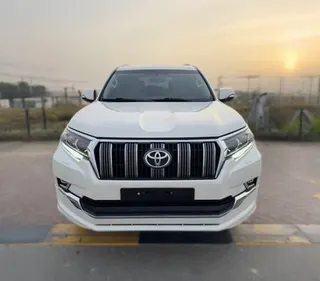 Toyota Prado 2020 — OneClickDrive