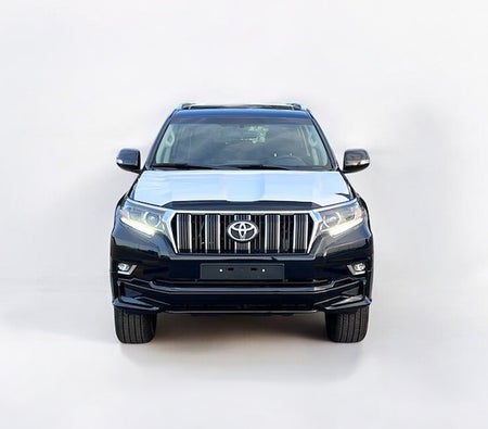 Toyota Prado 2023 — OneClickDrive