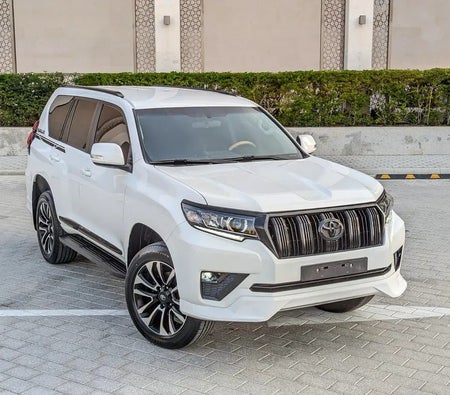 Toyota Prado 2020 — OneClickDrive