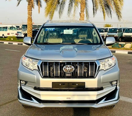 Toyota Prado 2023 — OneClickDrive