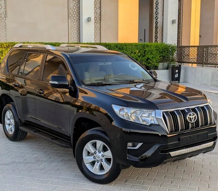 Toyota Prado 2022 — OneClickDrive