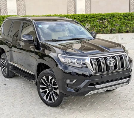 Toyota Prado 2021 — OneClickDrive