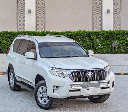 Toyota Prado 2020 — OneClickDrive
