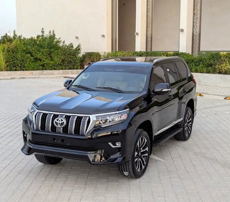 Toyota Prado 2023 — OneClickDrive