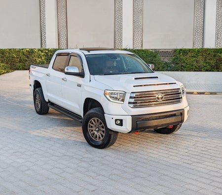 Toyota Tundra 2019 — OneClickDrive