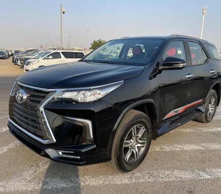 Toyota Fortuner 2020 — OneClickDrive