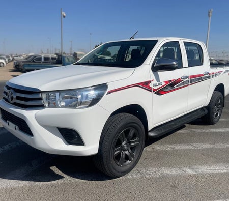 Toyota Hilux 2020 — OneClickDrive