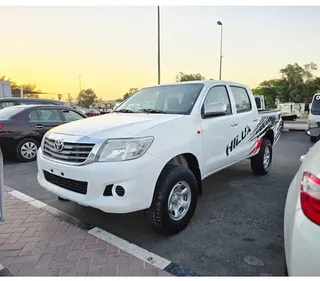 Toyota Hilux GLX 2015 — OneClickDrive