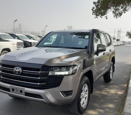 Toyota Land Cruiser 2025 — OneClickDrive