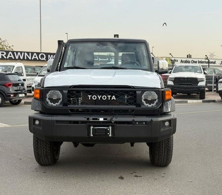 Toyota Land Cruiser 2025 — OneClickDrive