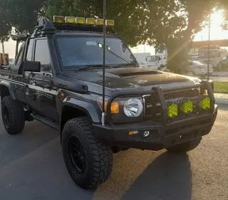 تويوتا Pickup 2011
