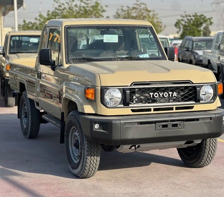 Toyota Land Cruiser Pickup 2025 — OneClickDrive