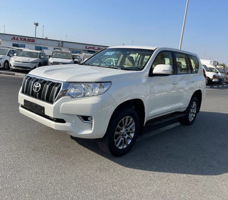 Toyota Prado 2018 — OneClickDrive