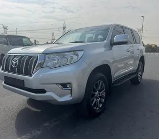 Toyota Prado 2019 — OneClickDrive