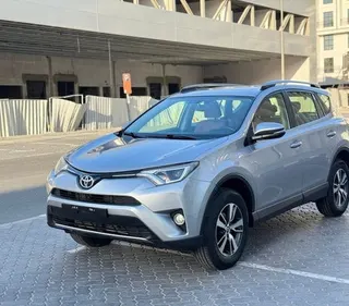 Toyota RAV4 2017 — OneClickDrive
