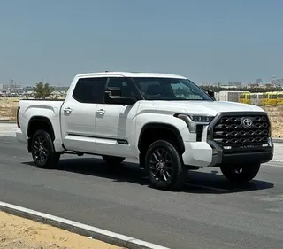 Toyota Tundra 2022 — OneClickDrive