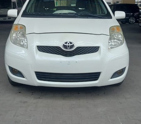 Toyota Yaris 2011 — OneClickDrive