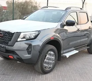 Nissan Navara 2025 — OneClickDrive