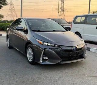 Toyota Prius 2020 — OneClickDrive