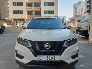 Nissan Rogue SV 2017 — Auto Trader UAE