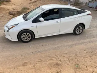Toyota Prius 2018 — Auto Trader UAE