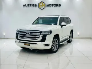 Toyota Land Cruiser GXR 2023 — Auto Trader UAE