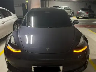 Tesla Model 3 2021 — Auto Trader UAE