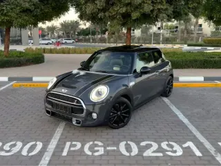 Mini Cooper 2018 — Auto Trader UAE