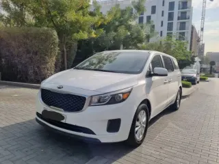Kia Sedona 2017 — Auto Trader UAE