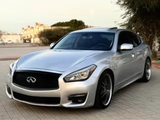 Infiniti Q70 2017 — Auto Trader UAE