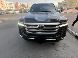 Toyota Land Cruiser VXR 2023 — Auto Trader UAE