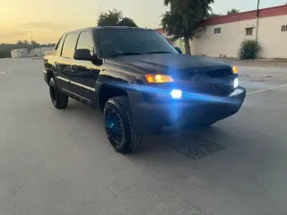 شيفروليه Avalanche 2002 — Auto Trader UAE