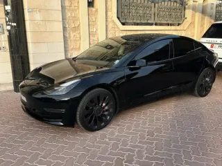 Tesla Model 3 2021 — Auto Trader UAE
