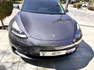 Tesla Model 3 2021 — Auto Trader UAE