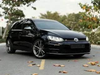 Volkswagen Golf R 2016 — Auto Trader UAE