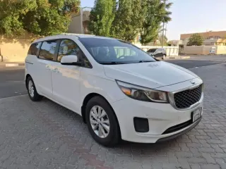 Kia Sedona 2017 — Auto Trader UAE
