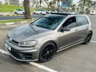 Volkswagen Golf R 2017 — Auto Trader UAE